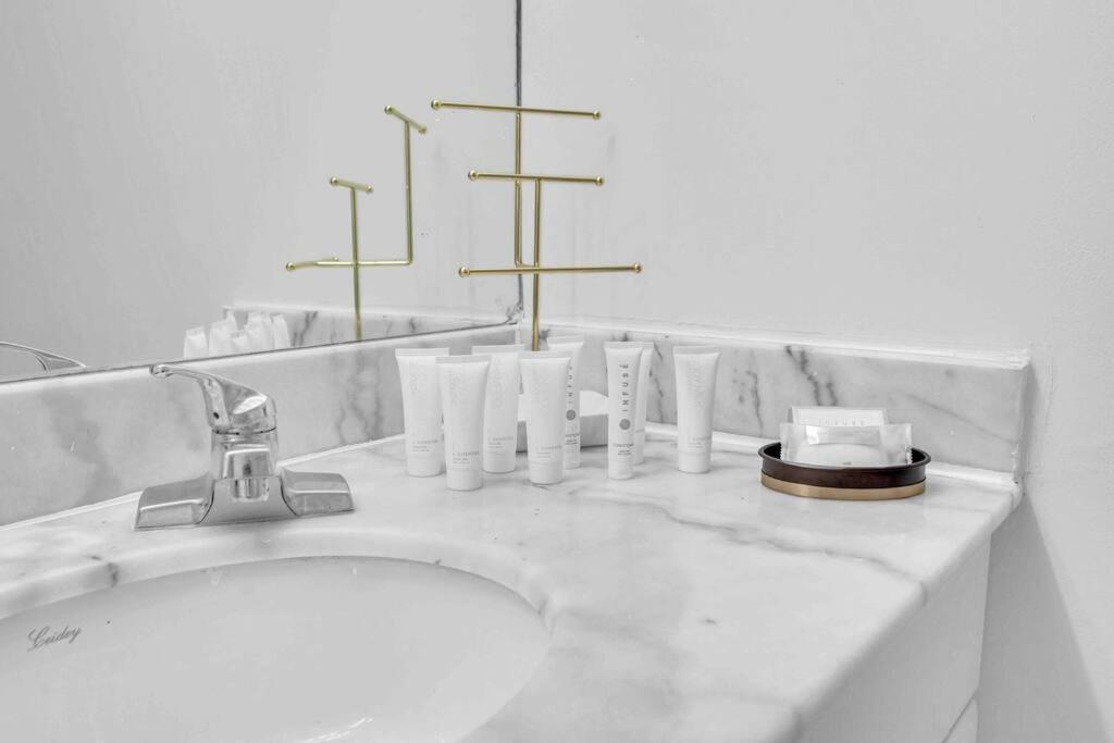 Iconic High Floor 3 Bedrooms In The Heart Of ميامي المظهر الخارجي الصورة