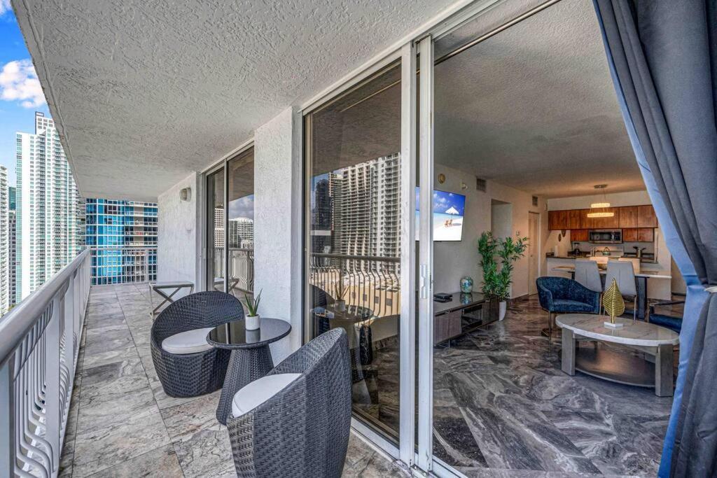 Iconic High Floor 3 Bedrooms In The Heart Of ميامي المظهر الخارجي الصورة