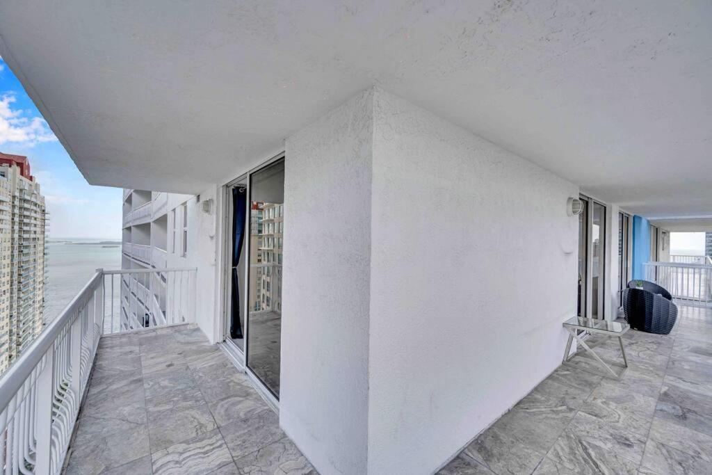 Iconic High Floor 3 Bedrooms In The Heart Of ميامي المظهر الخارجي الصورة